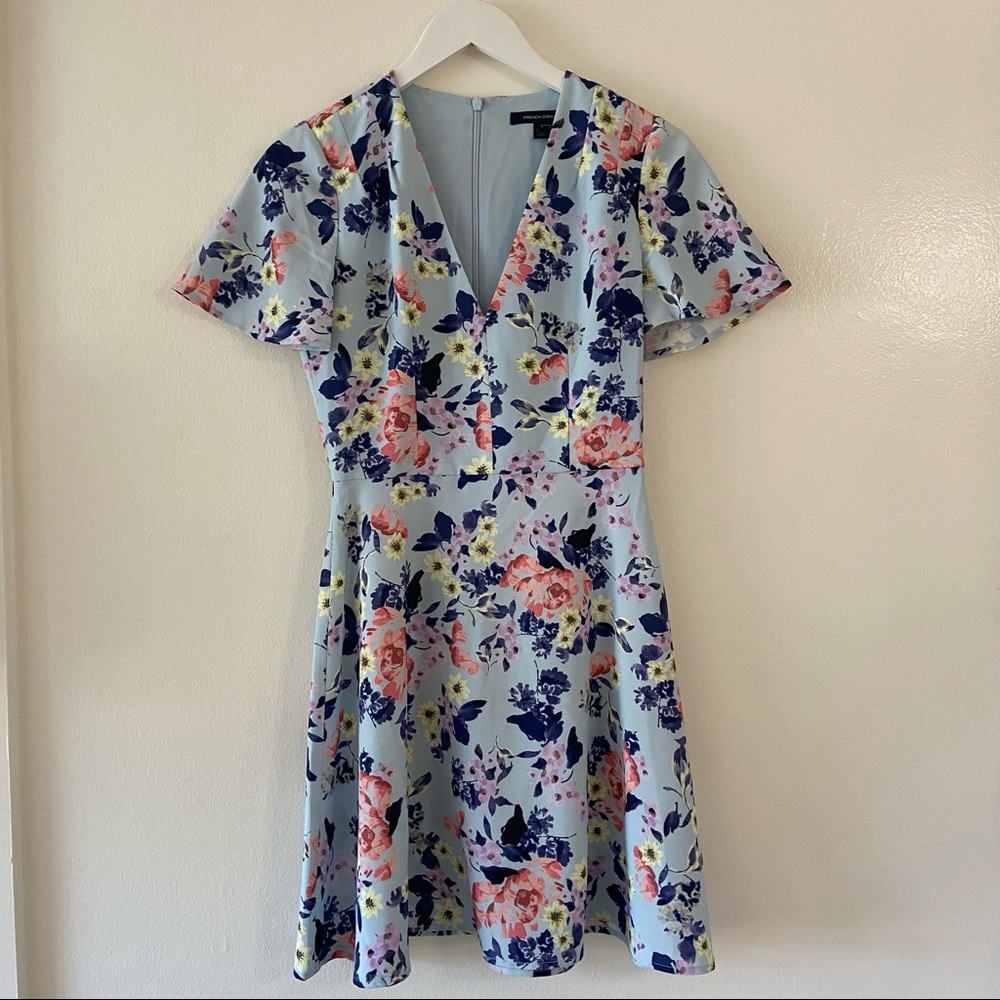 French Connection Dress Blue Floral Babydoll Fit & Flare Structured Classic